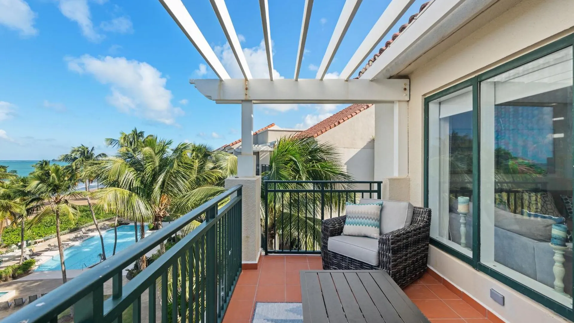 Ocean Front Luxury Property Near San Juan Rio Grande Βίλα
