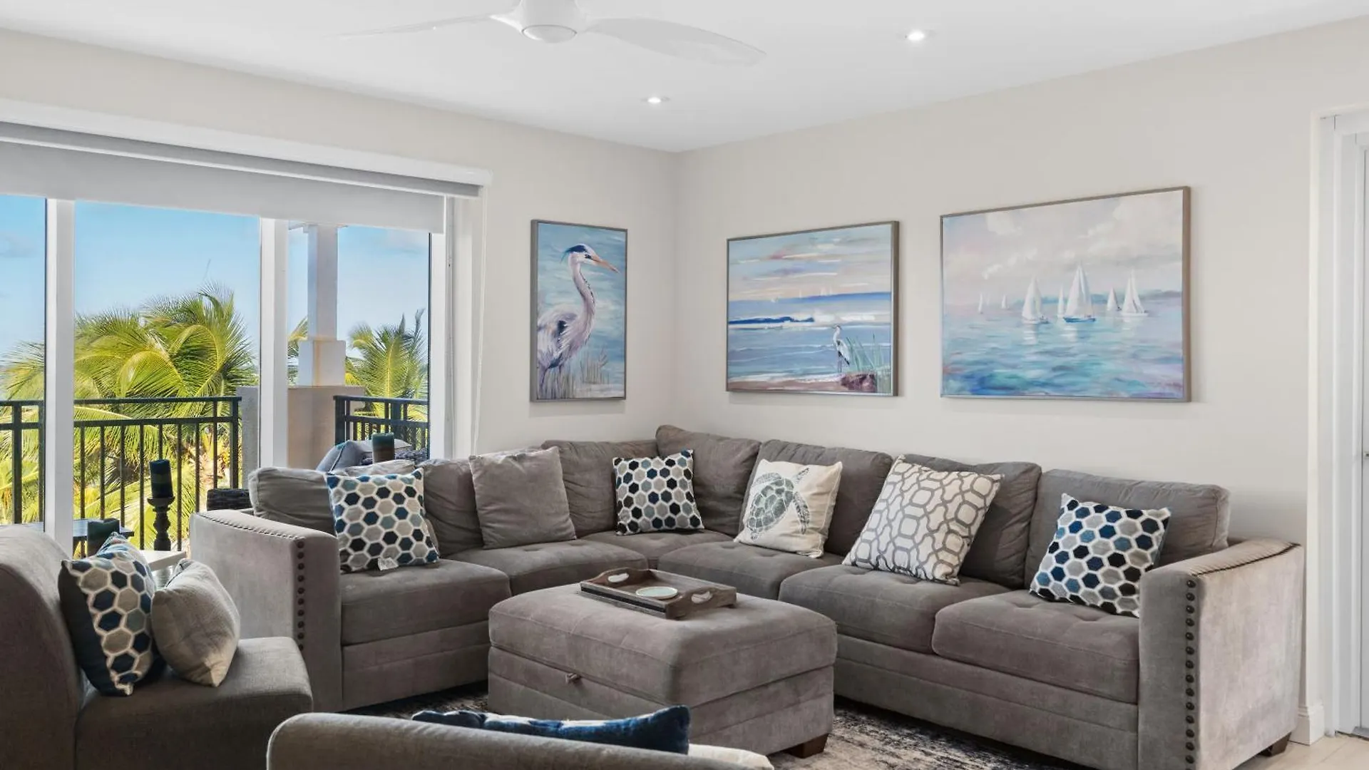 Ocean Front Luxury Property Near San Juan Rio Grande Βίλα